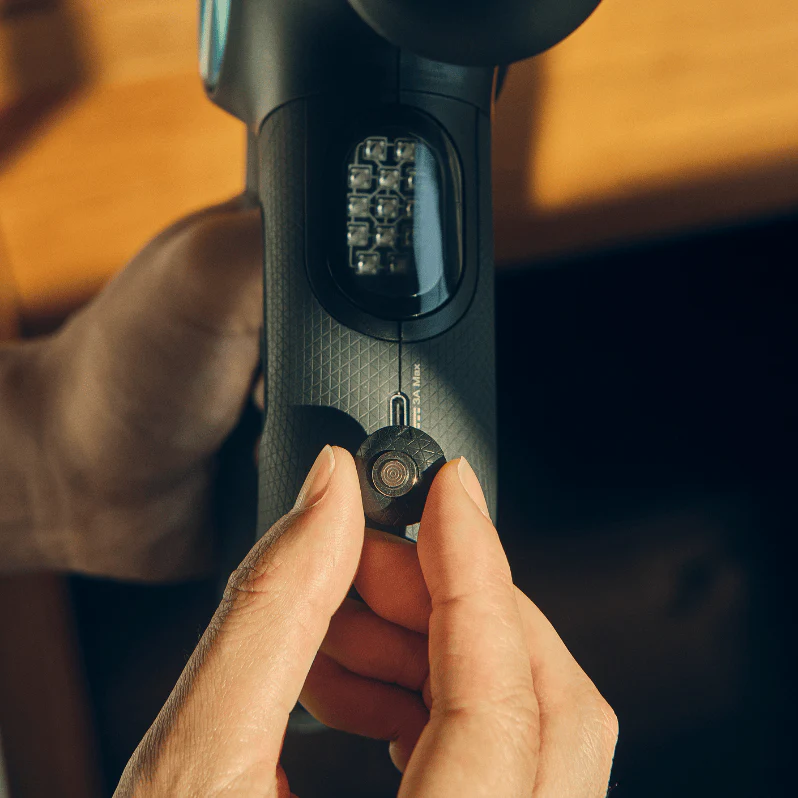 Theragun PRO Plus Charging Stand - Image 4